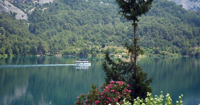 Green Canyon Boat Trip: Nature & Adventure in Side, Turkey