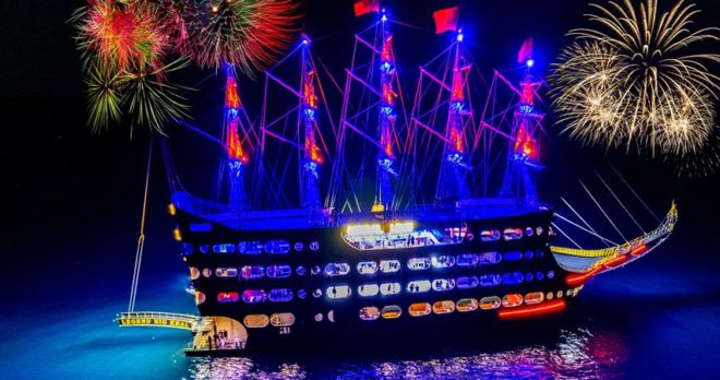 Side Sunset Boat Trip: Evening Cruise on Legend Big Kral